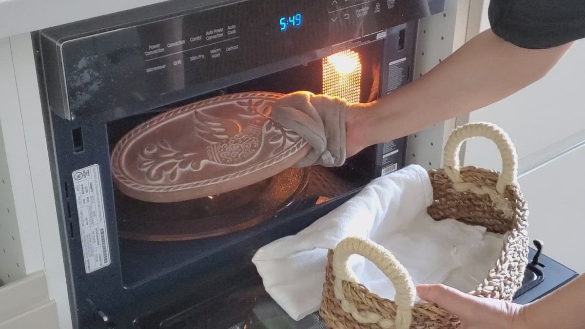 Bread Warmer & Basket - Bird Oval - The Sunflower Store Co