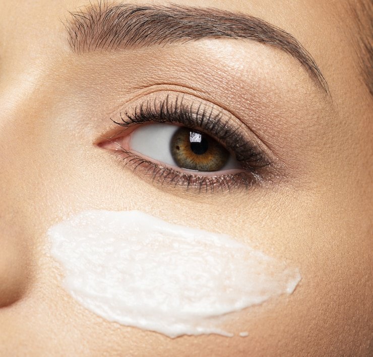 Organic Vitamin C Eye Serum For Dark Circles - The Sunflower Store Co